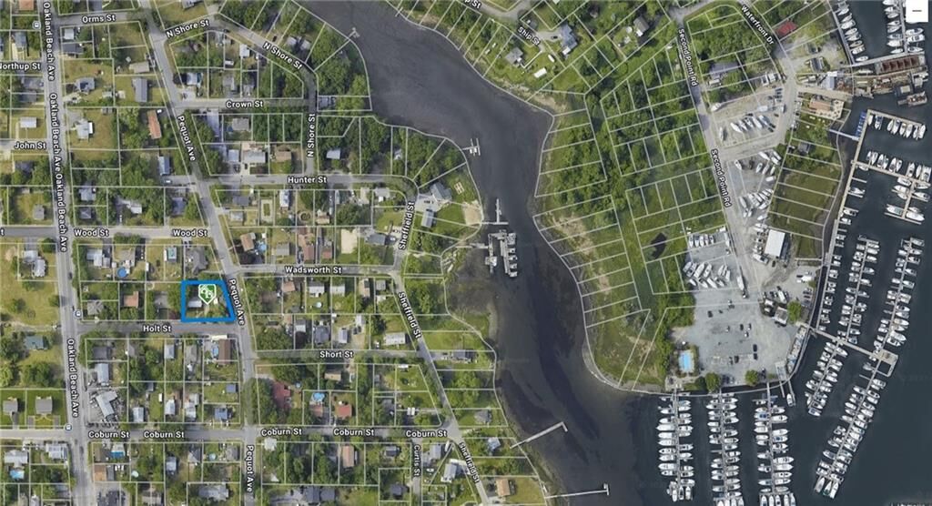 Property Photo:  215 Pequot Avenue  RI 02889 