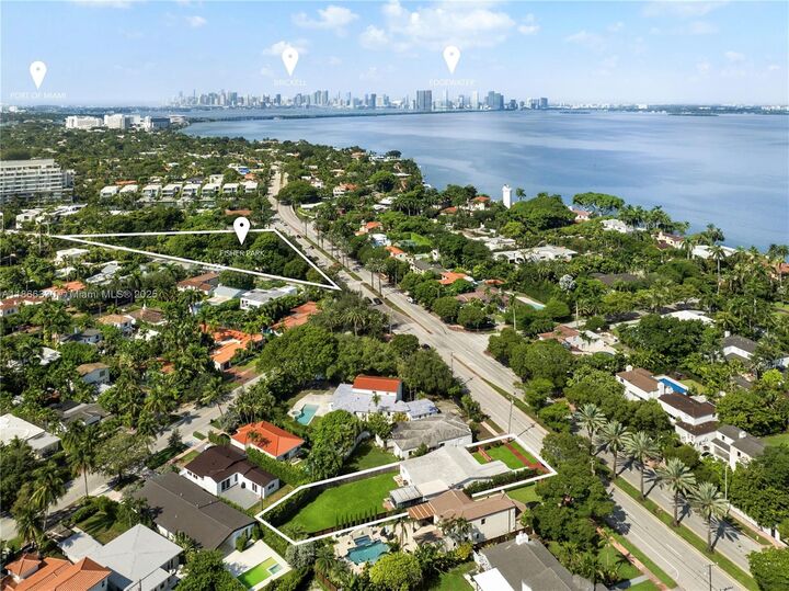 Property Photo: 5127 Alton Rd FL 33140