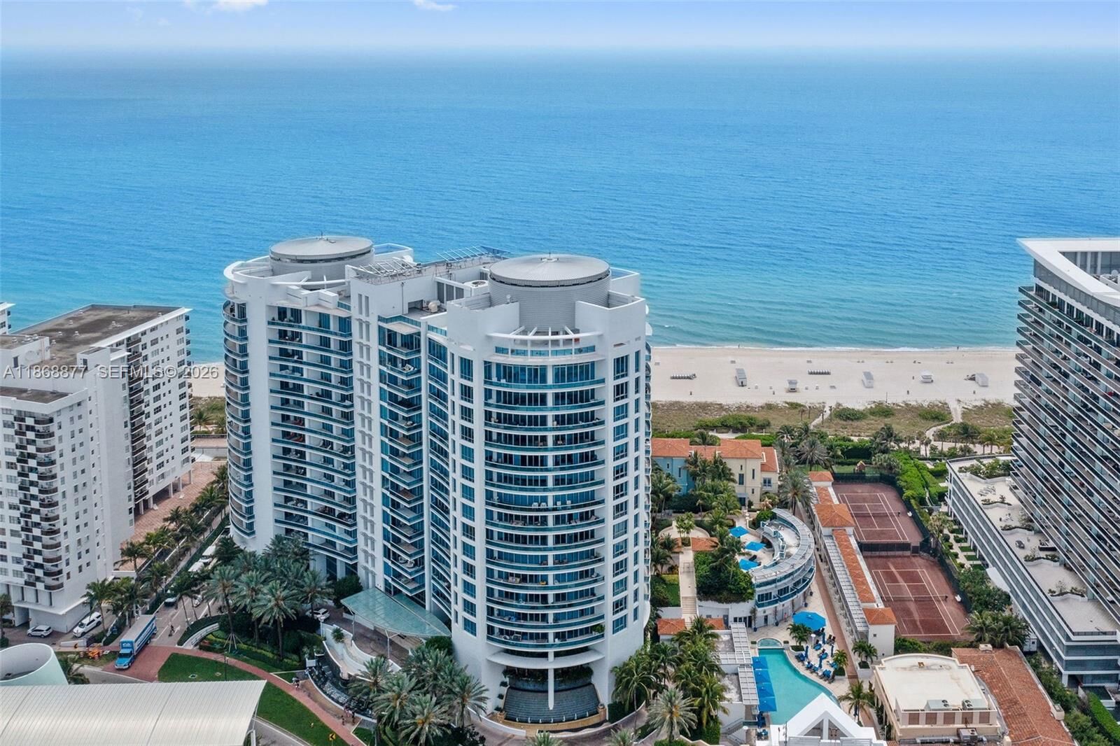 Property Photo:  5959 Collins Ave 1007  FL 33140 