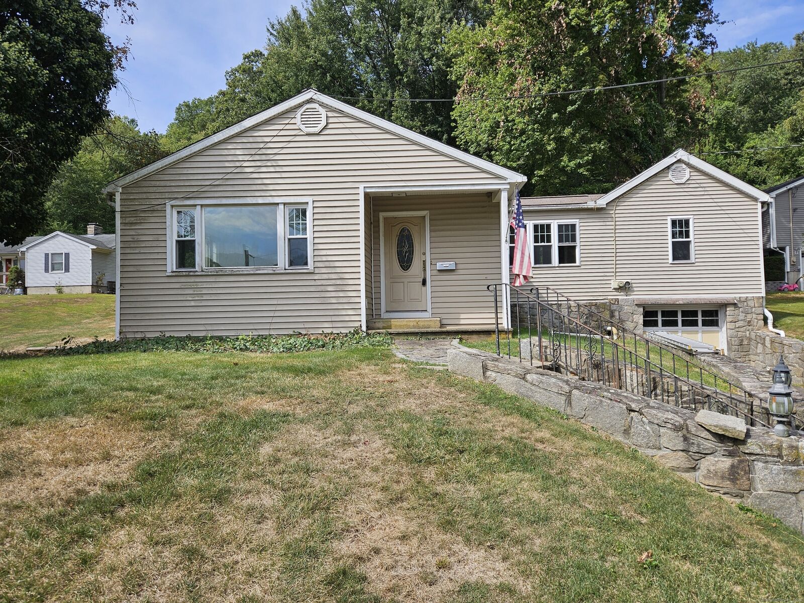 Property Photo: 27 Bissell Place CT 06483