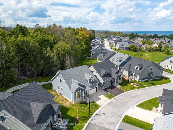 Property Photo:  124 Beacon Drive  ON N0H 2P0 