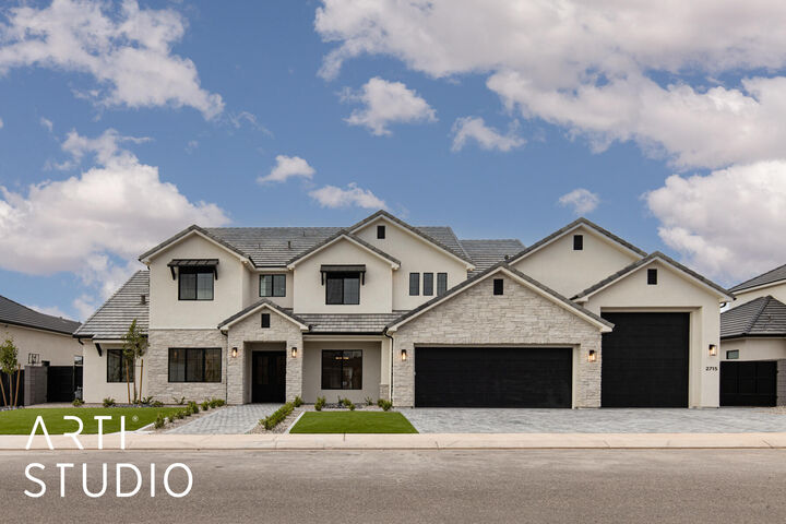 2715 E Moorland Dr  St George UT 84790 photo