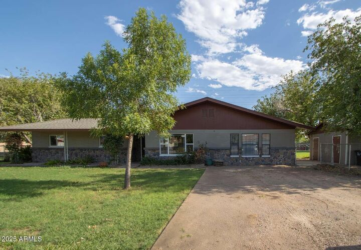 2975 E Campbell Road  Gilbert AZ 85234 photo