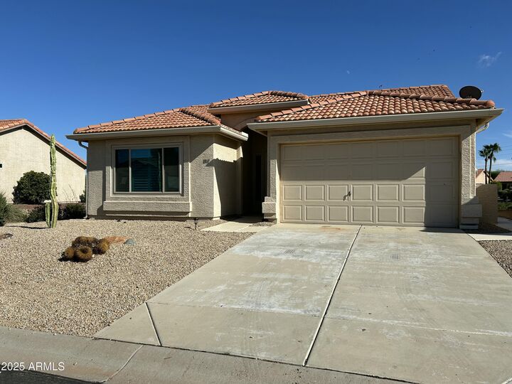 1807 E Lindrick Drive  Chandler AZ 85249 photo