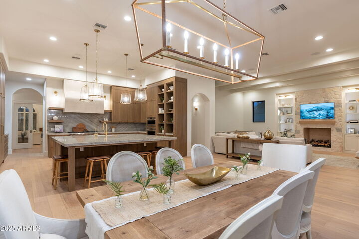 Property Photo:  6539 S Oakwood Way  AZ 85298 