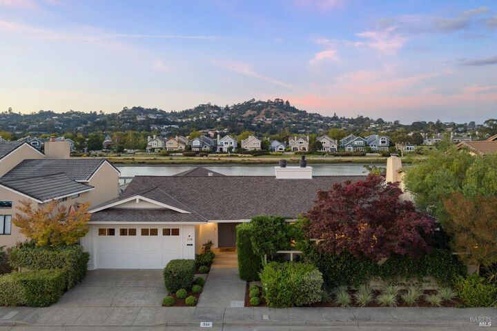 Property Photo: 334 Riviera Circle CA 94939