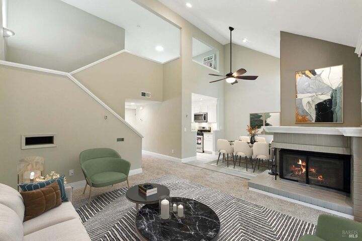 Property Photo:  4 Cielo Lane 3E  CA 94949 