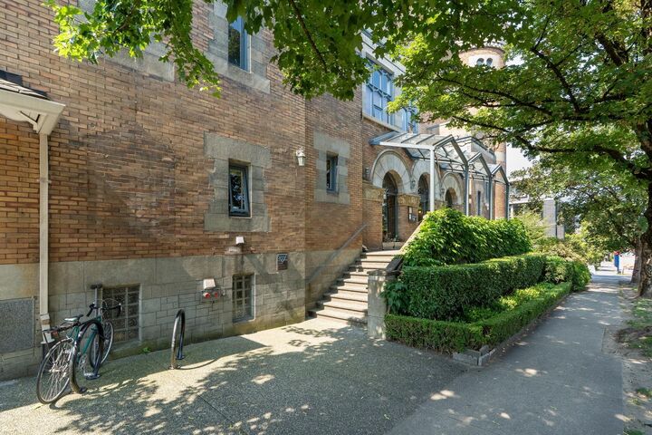 Property Photo: 2525 Quebec Street 204 BC V5T 4R5