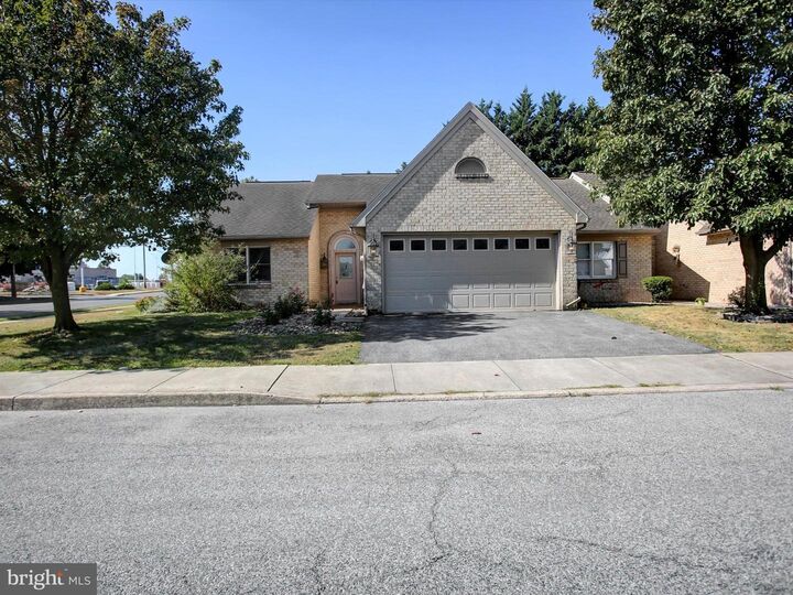 Property Photo: 1200 Brandon Drive PA 17201