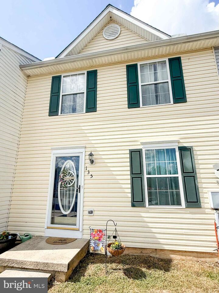 Property Photo: 135 Apple Grove Lane PA 17340