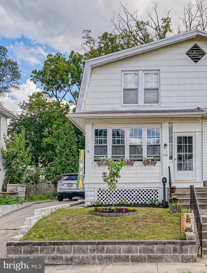 Property Photo: 218 Walnut Street NJ 08106