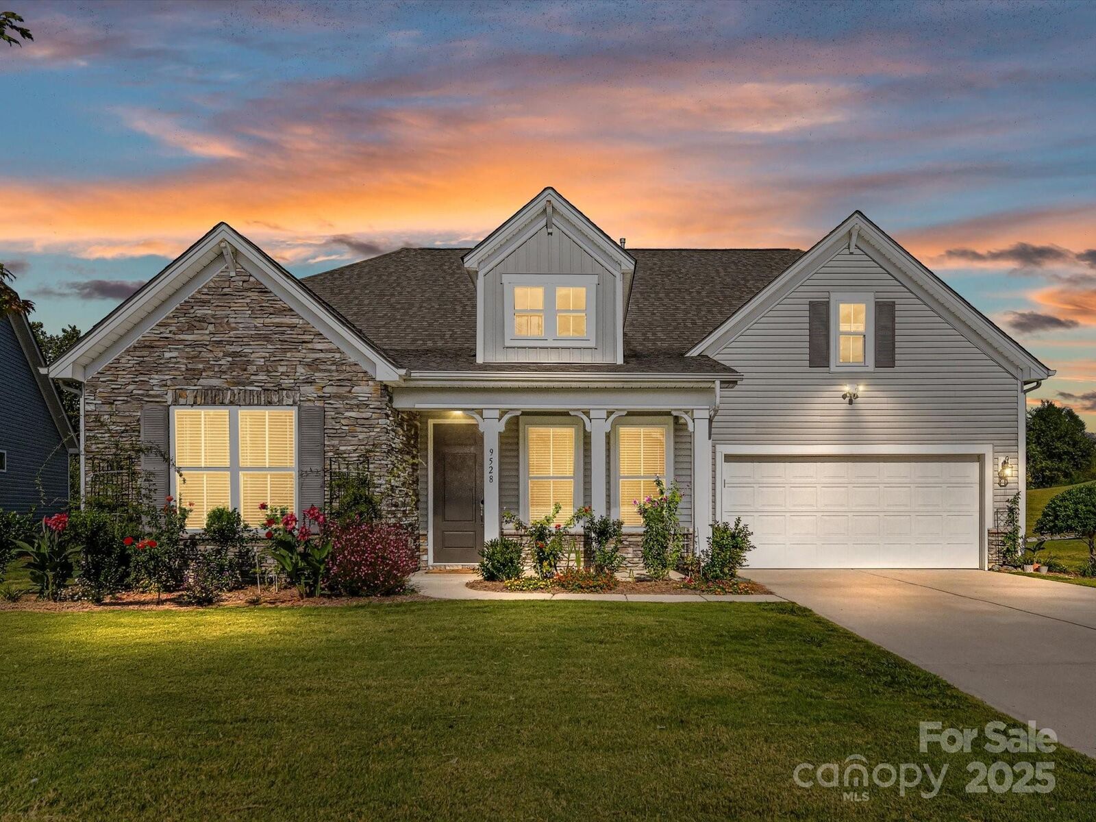 Property Photo: 9528 Horsebit Lane NC 28027