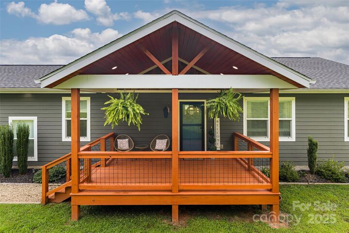 Property Photo:  28 Highcrest Drive  NC 28748 