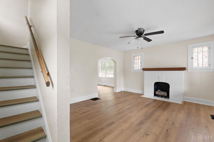 Property Photo: 1802 Sundale Avenue OH 45239