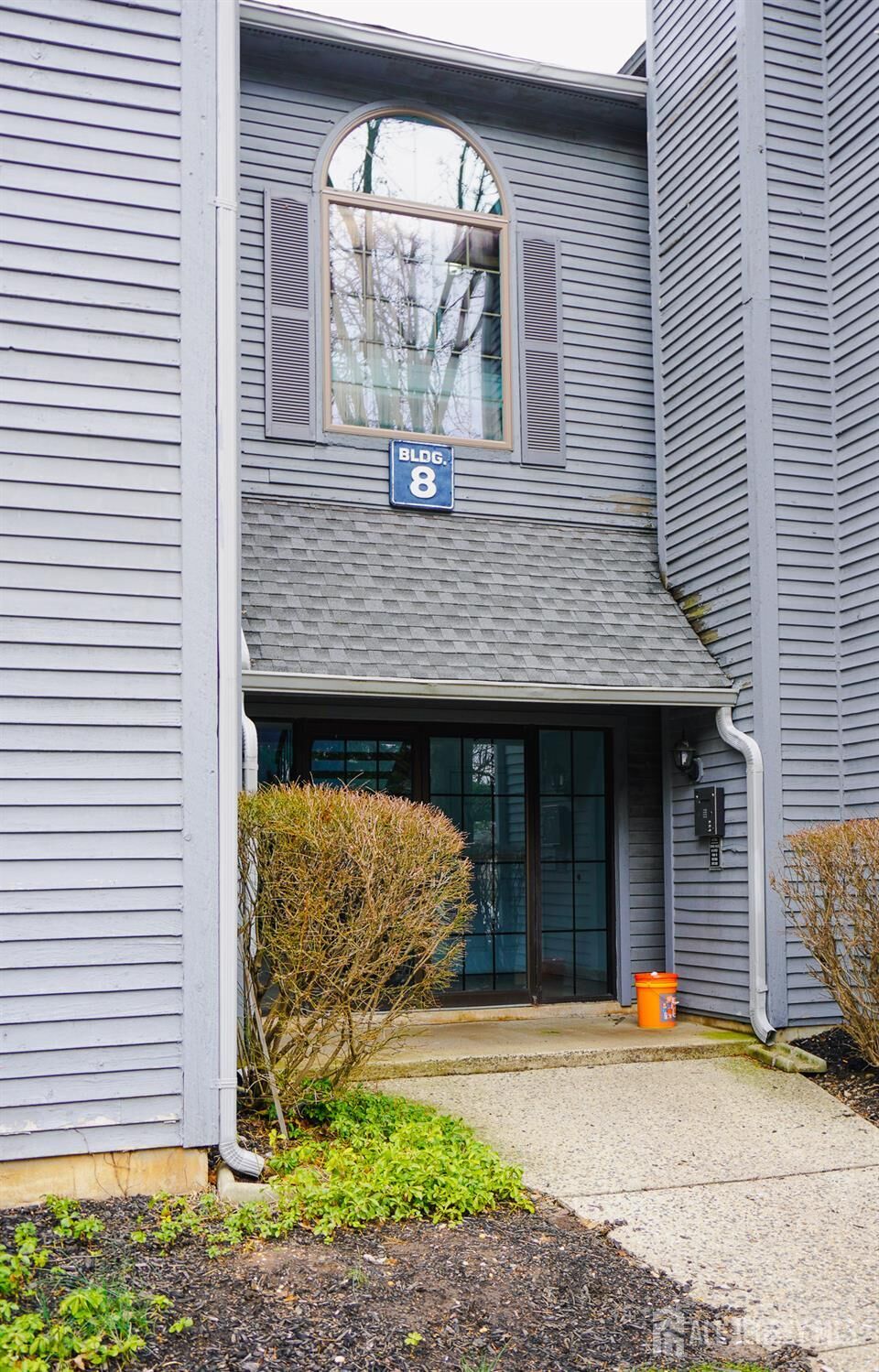 Property Photo: 809 Woodhaven Drive NJ 08817
