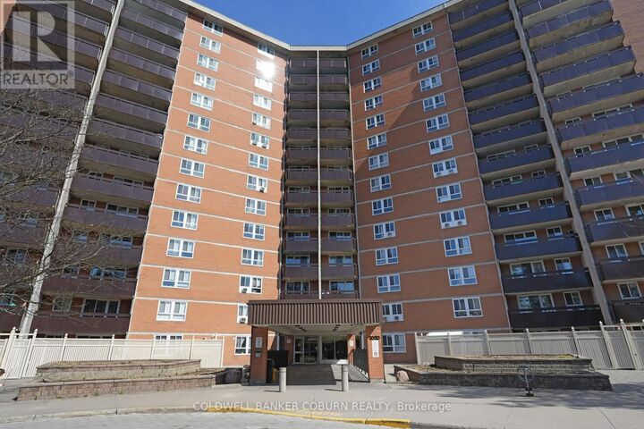 Property Photo: 2020 Jasmine Crescent 614 ON K1J 8K5