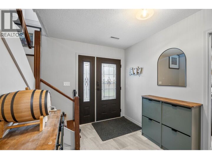 Property Photo:  1044 Dundas Street  BC V2B 2T2 