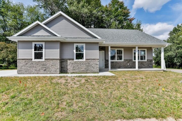 Property Photo: 3302 Tropicana Court WI 54476