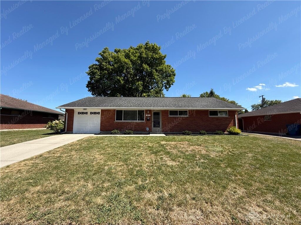 Property Photo: 5678 Tomberg Street OH 45424