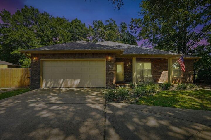 Property Photo:  1310 Texas Parkway  FL 32536 