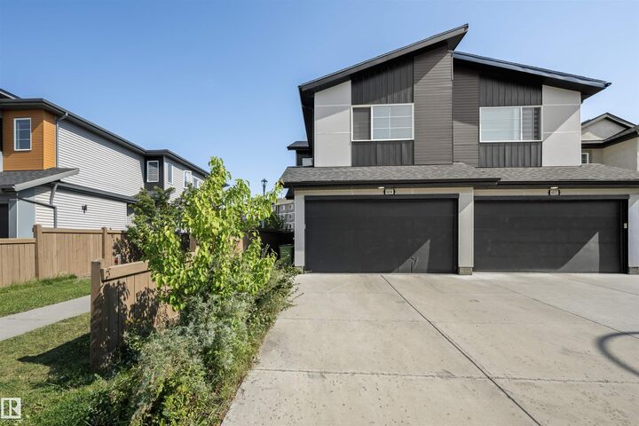 6014 171 Avenue NW  Edmonton AB T5Y 3S6 photo