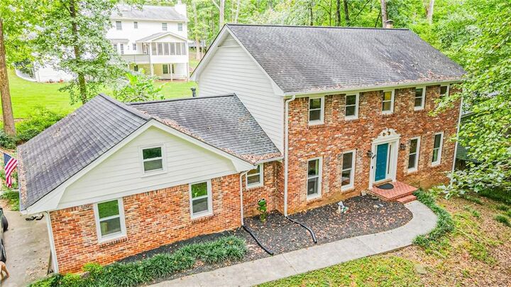 Property Photo: 5184 Deering Trail GA 30068