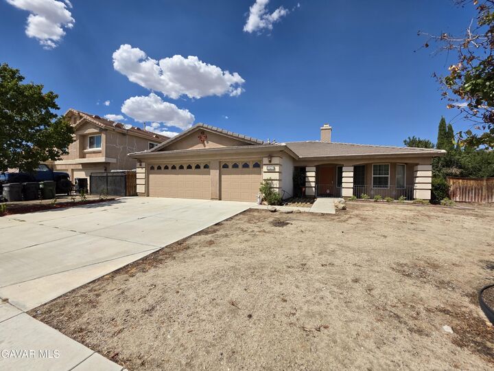 Property Photo: 5715 Capri Court CA 93552