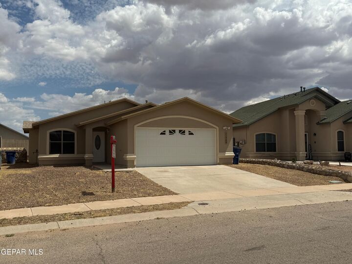 11968 Mesquite Lake Lane  El Paso TX 79934 photo