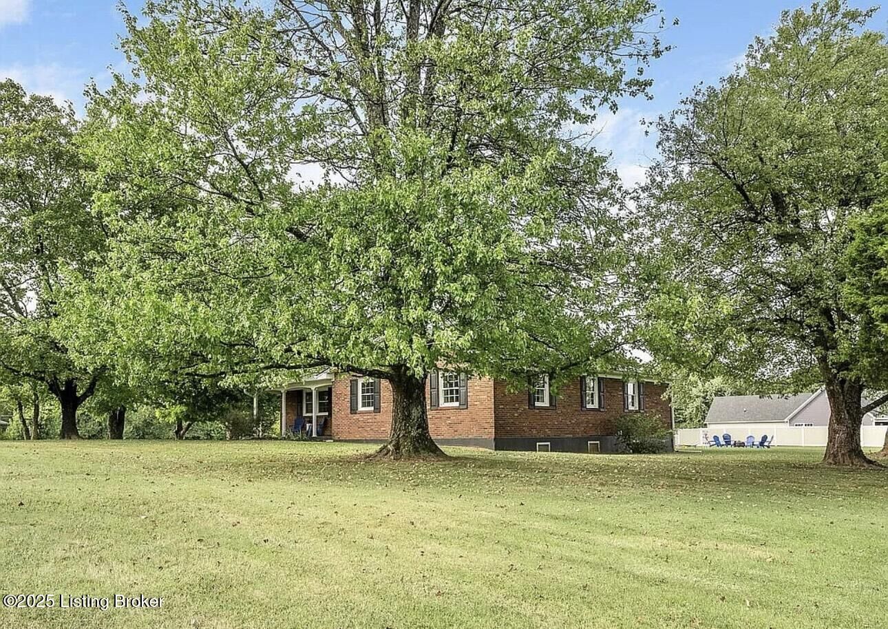 Property Photo:  1604 Boston Rd  KY 40004