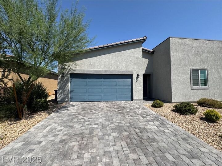 7560 Blue Lotus Avenue  Las Vegas NV 89113 photo