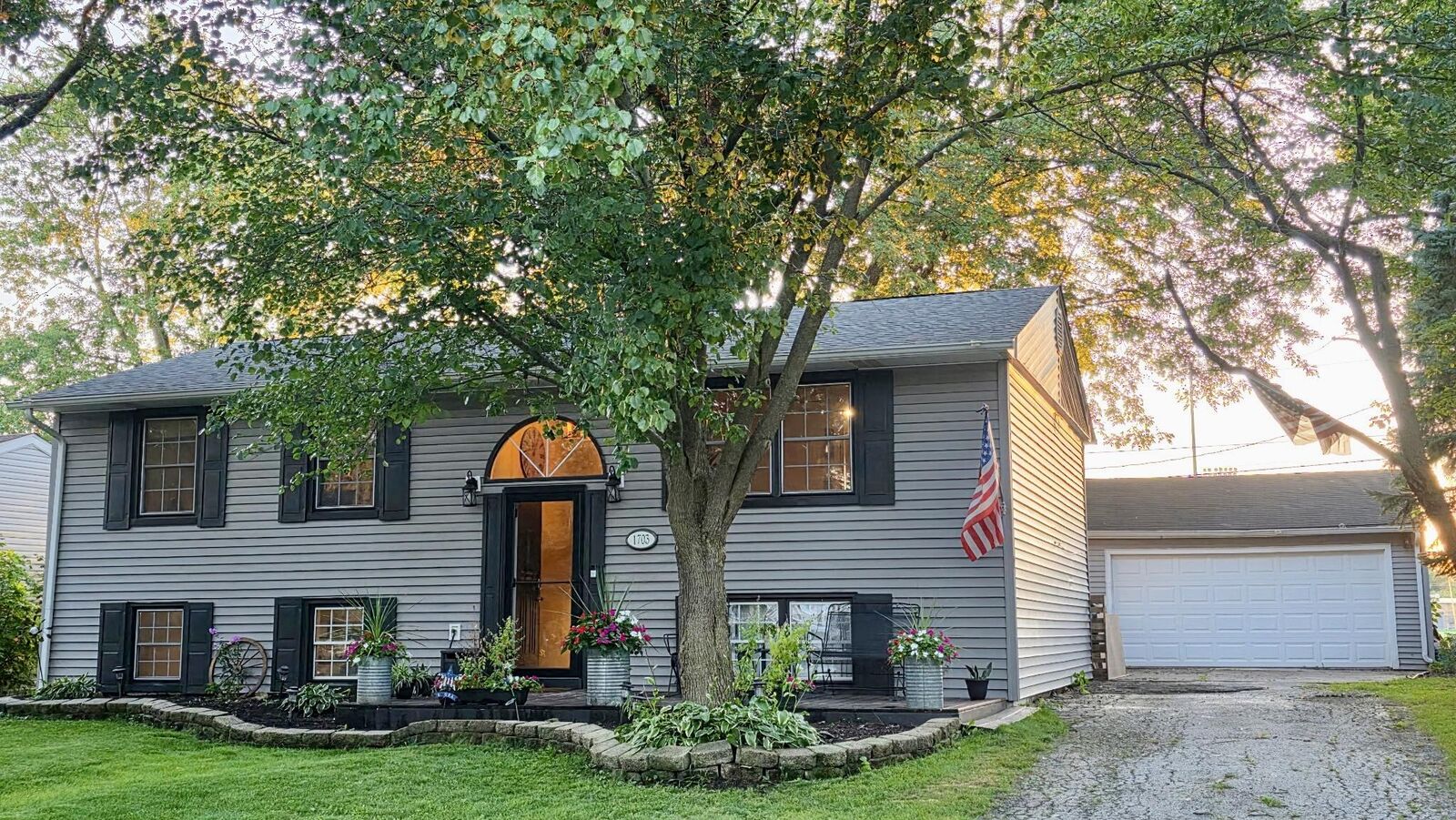 Property Photo:  1703 Lind Lane  IN 46383 