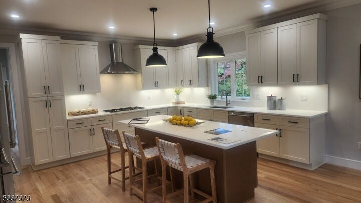 Property Photo:  11 Earl Pl  NJ 07974