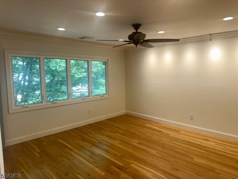 Property Photo:  223 Lakewood Dr 2  NJ 07003 