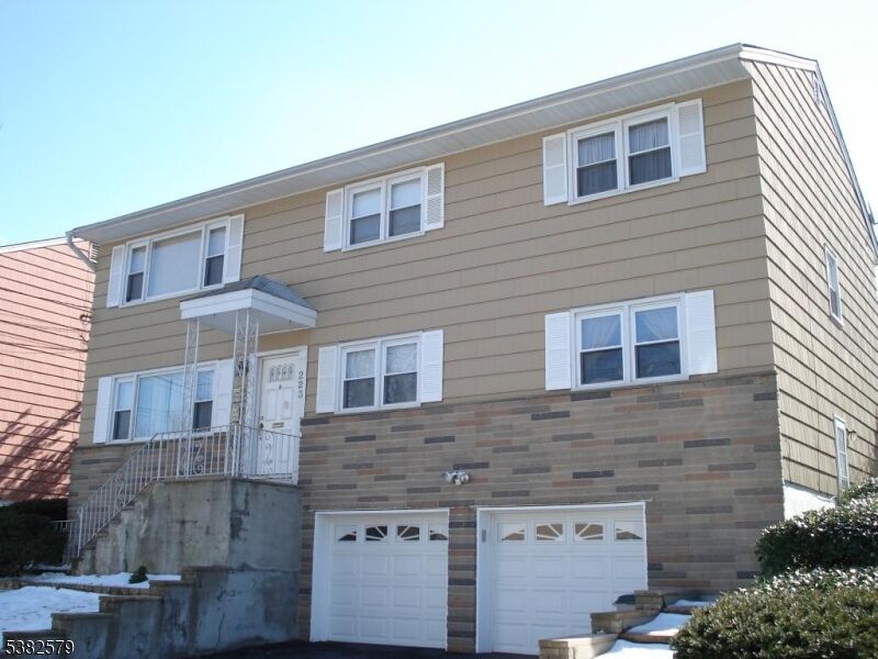 Property Photo:  223 Lakewood Dr 2  NJ 07003 