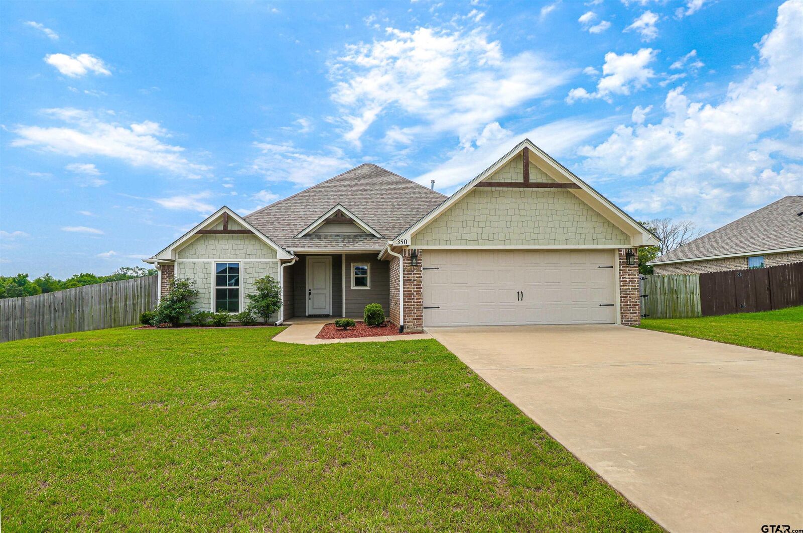 Property Photo:  350 Smith Cir  TX 75771 
