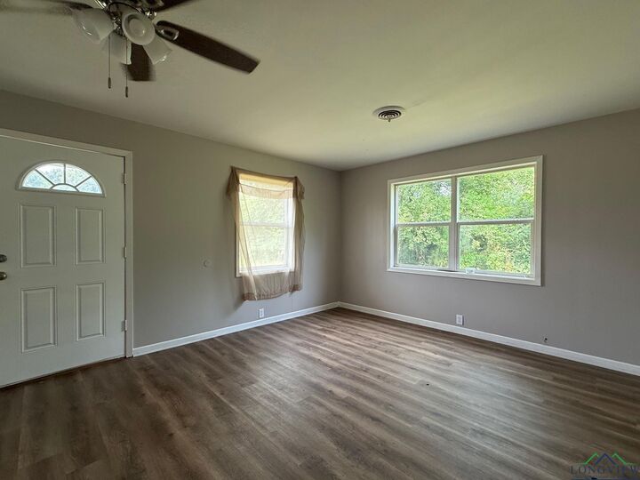 Property Photo: 8428 N US Hwy 79 TX 75639