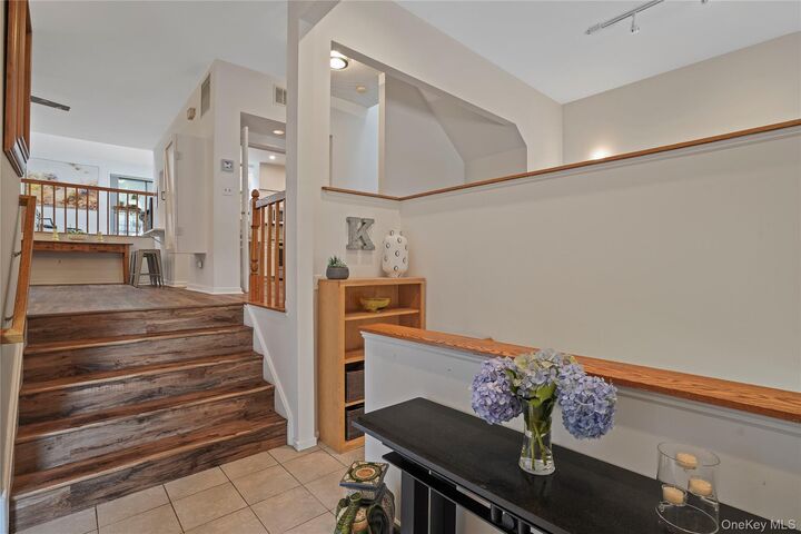 Property Photo:  14 Sunnyside Place  NY 10533 