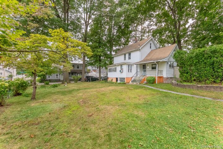 Property Photo:  5 Larch Street  NY 12508 
