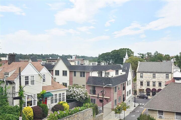 Property Photo: 40 Terrace Place Left NY 10707