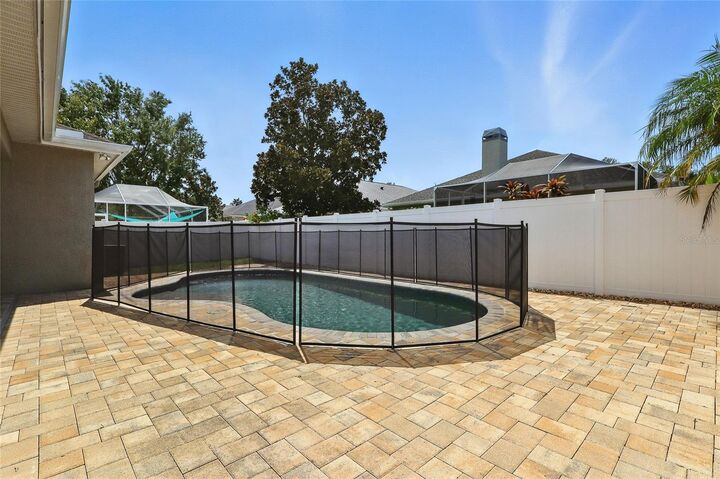 Property Photo: 18112 Fall Creek Drive FL 33558