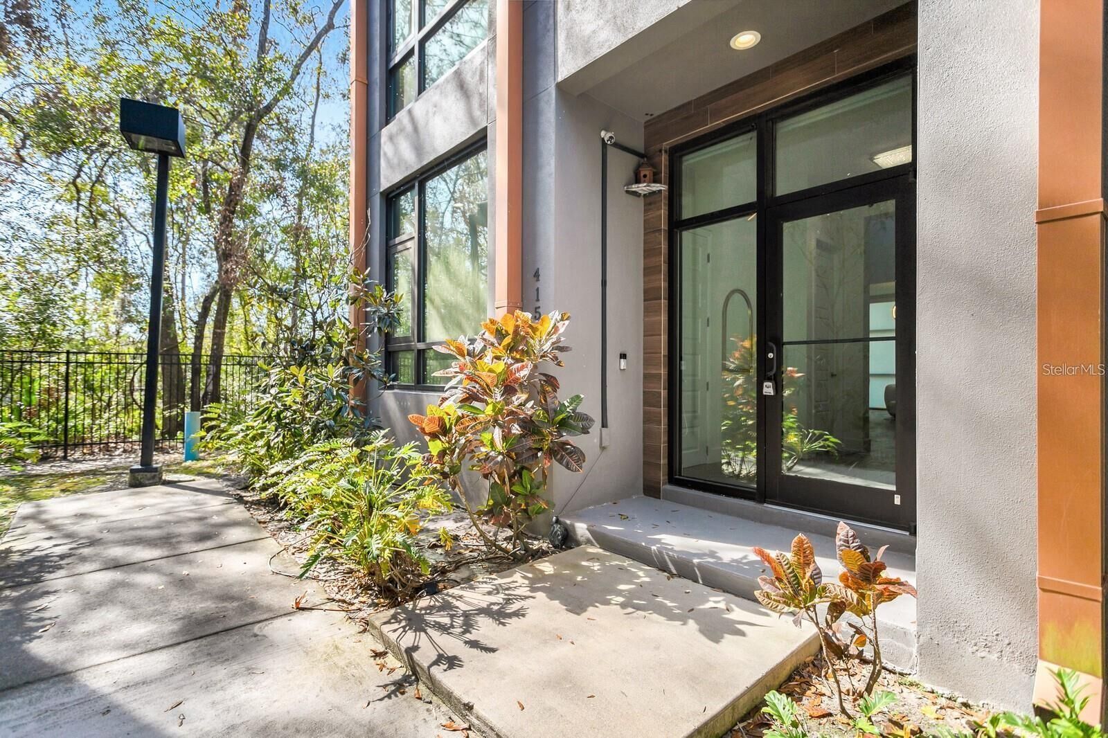 Property Photo:  4156 Gauge Line Loop 4156  FL 33624 