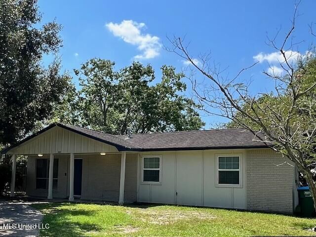 Property Photo: 4810 Coronada Avenue MS 39581