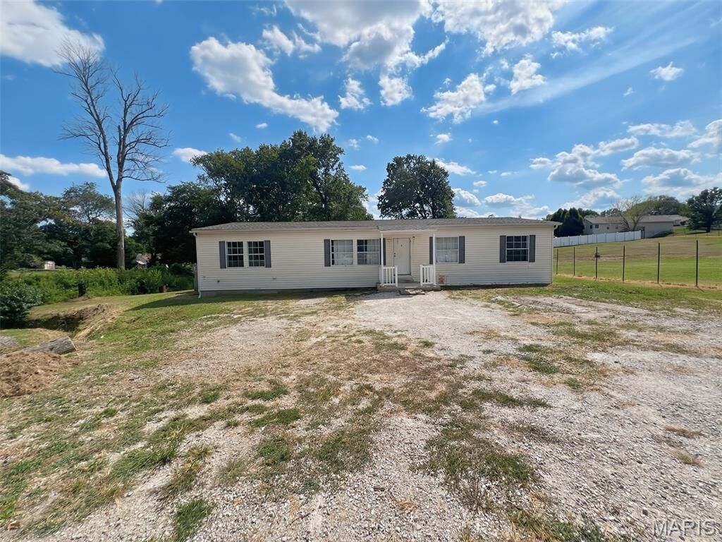 Property Photo: 9 Corral Lane MO 63089