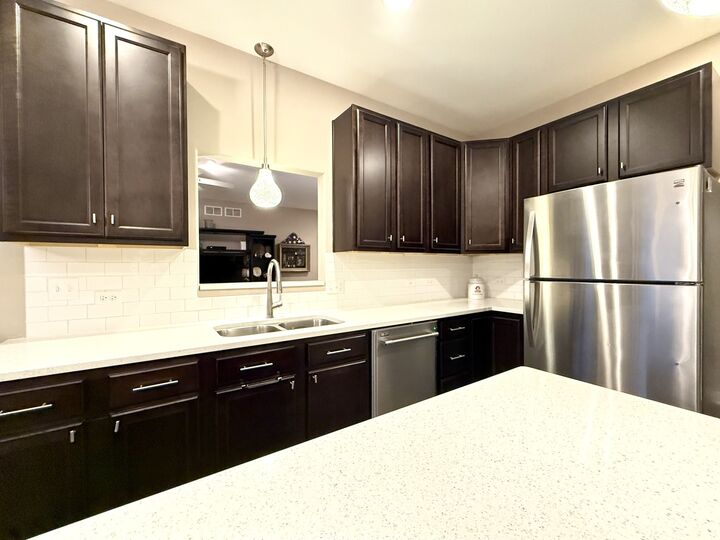Property Photo: 21053 Benjamin Drive IL 60404