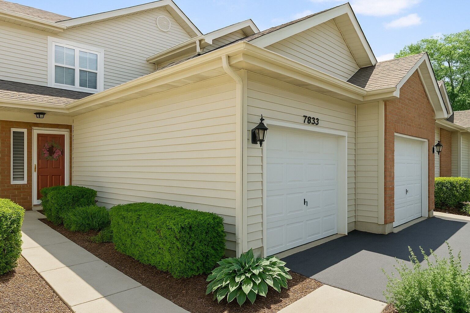 Property Photo: 7833 Darien Lake Drive IL 60561