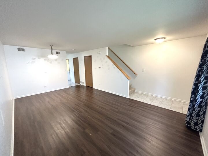Property Photo:  422 Lincoln Avenue A  IL 60021 