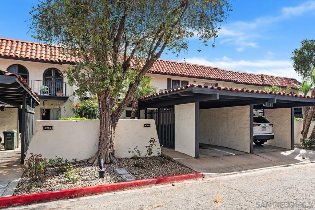 Property Photo:  4248 Loma Riviera Ln  CA 92110 