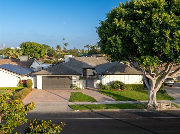 1915 Mariners Drive  Newport Beach CA 92660 photo