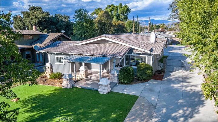 Property Photo:  511 Unit 1&2 Alvarado Street  CA 92373 