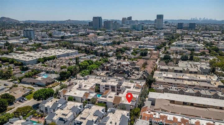 Property Photo:  1325 Valley View Road 307  CA 91202 